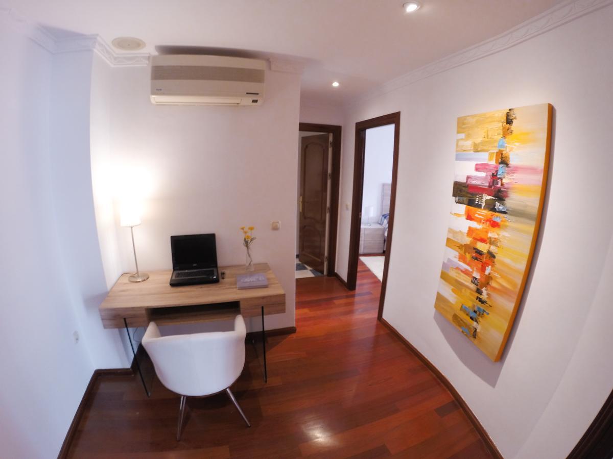 Apt Gibralhorce Suite By Malaga Picasso Rentals Selection Exterior foto